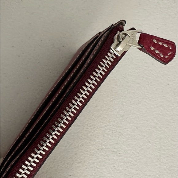 April In Paris Remi Card Case - Picture 4 of 13